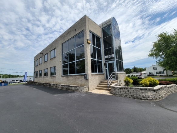 Freestanding office building for sale