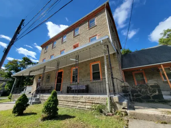 Cafe / Lounge for Lease
