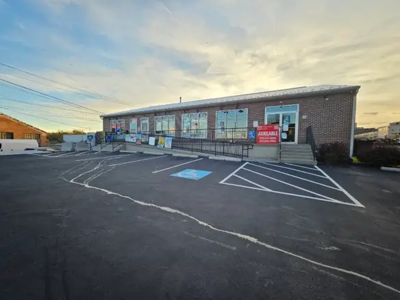 +/- 1,300 SF retail space for lease