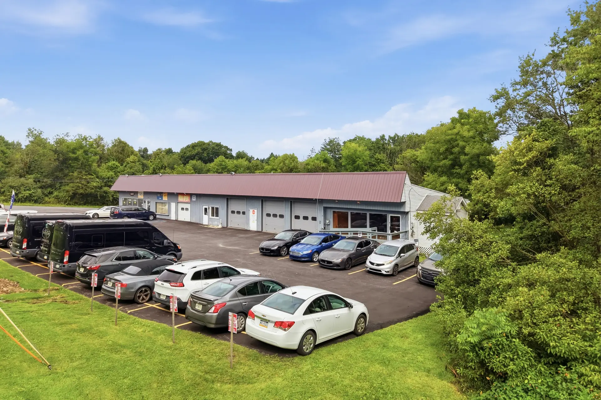 dji_20260828103510_0938_d Prime Four-Bay Service Garage & Investment Opportunity