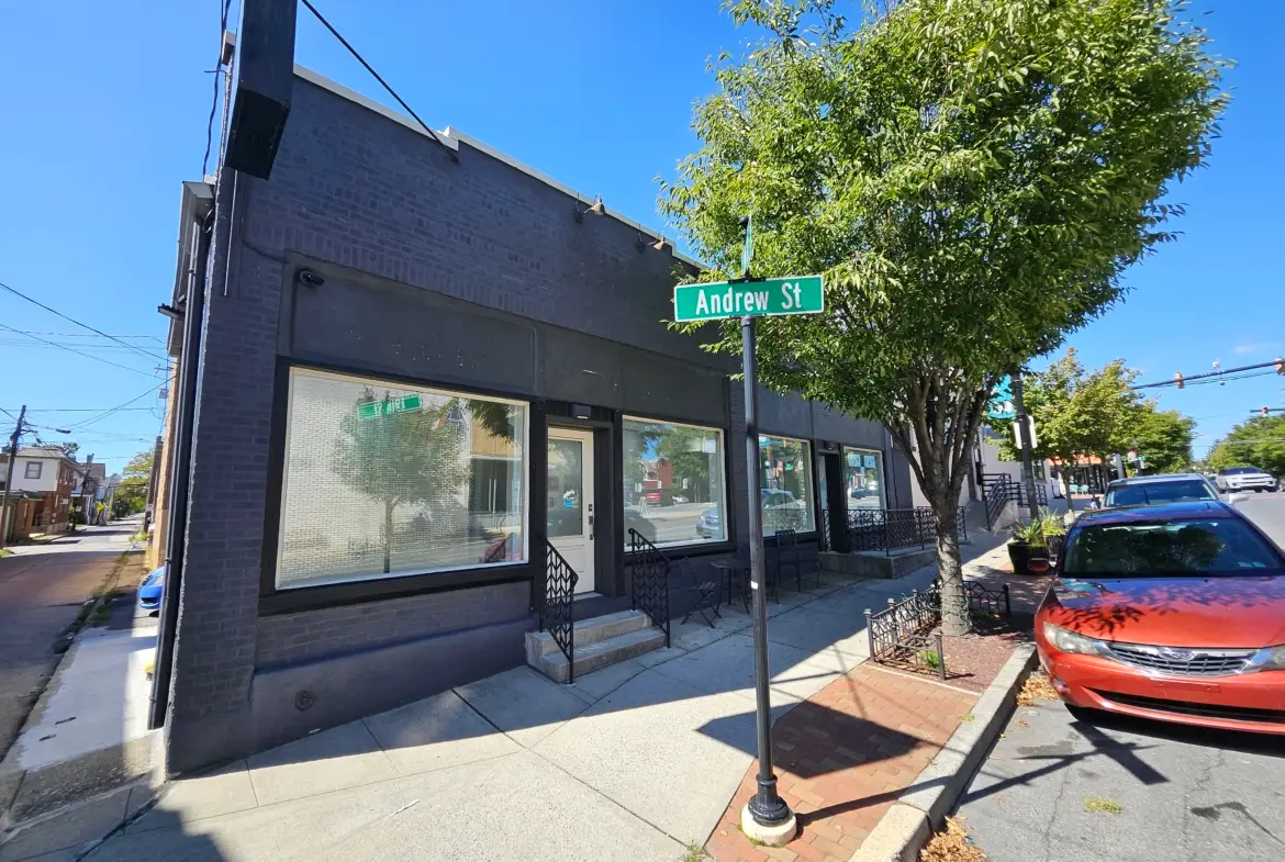 Retail Space Available for Lease in the West End of Allentown