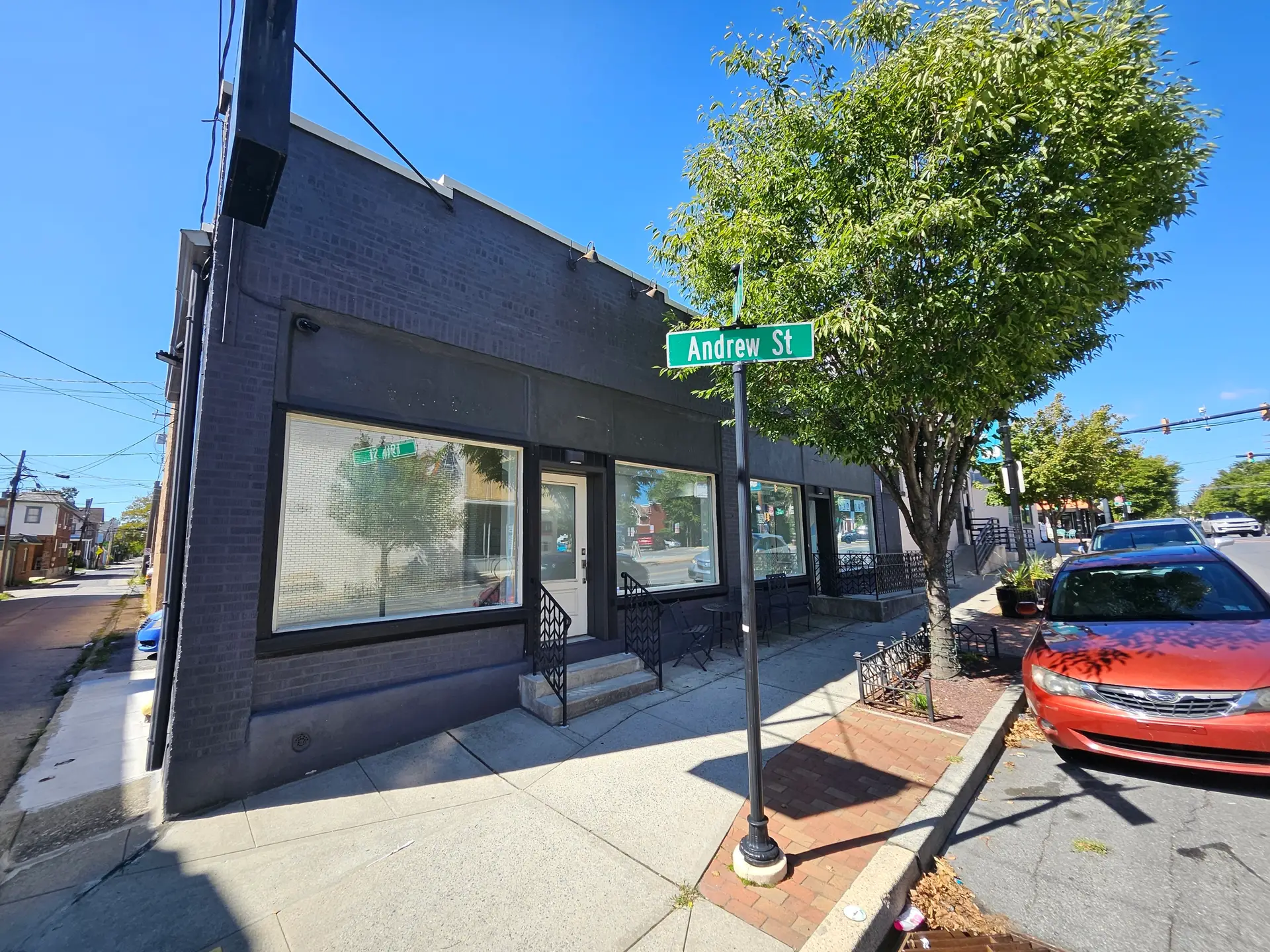 Retail Space Available for Lease in the West End of Allentown
